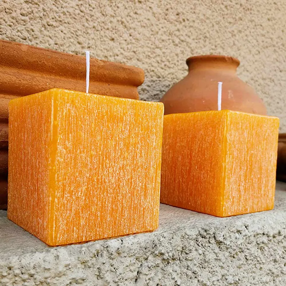 2 Velas Cuadradas de Diferentes Tamaños en Cera Made in Italy - Adelle Viadurini