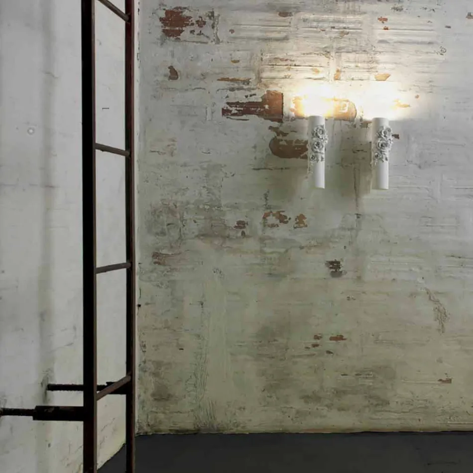 Aplique de pared de cerámica blanca mate con flores decorativas - Revolution Viadurini