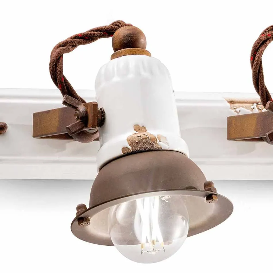 diseño de la aplicación y tres focos de cerámica y metal Lacey Viadurini