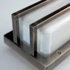 Lámpara de pared vintage de latón, casquillo E27 y luz ambiental, fabricada en Italia - Cristal Viadurini