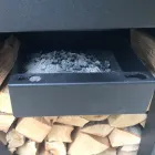 Con placa de cocción y compartimento porta madera - Giorgione Viadurini