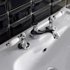 Mezclador de lavabo de 3 orificios con palancas de estilo clásico en latón artesanal - Noriana Viadurini