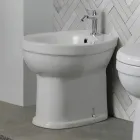 Bidé monomando de pie en cerámica blanca con un elegante diseño moderno - Sílice Viadurini