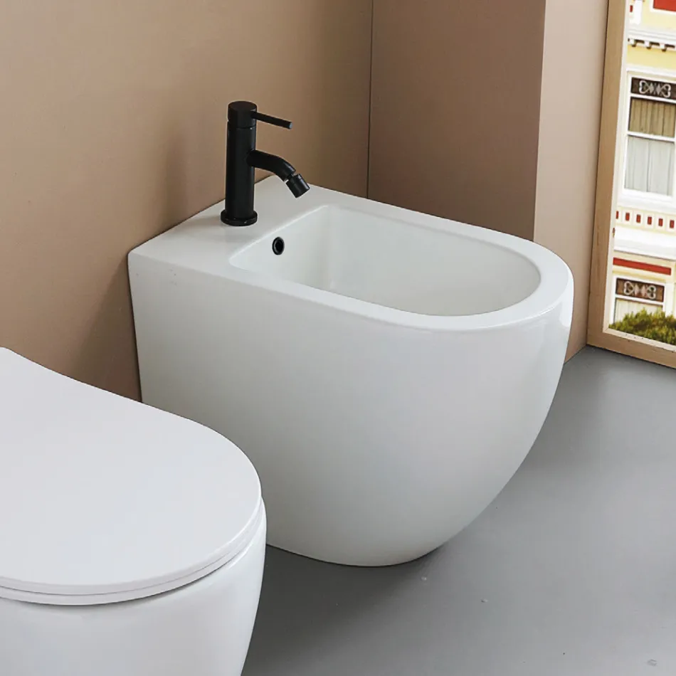 Bidé monomando de pie en cerámica blanca resistente con un diseño moderno - Olmo Viadurini