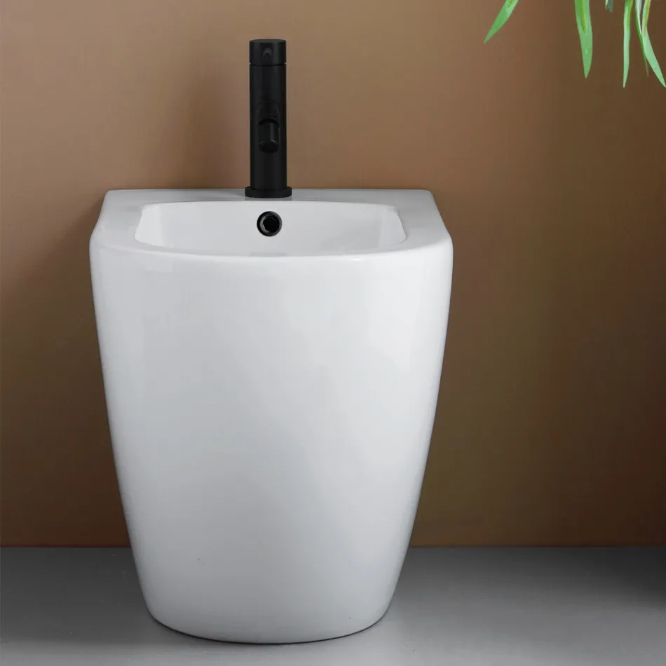 Bidé monomando de pie en cerámica blanca resistente con un diseño moderno - Olmo Viadurini