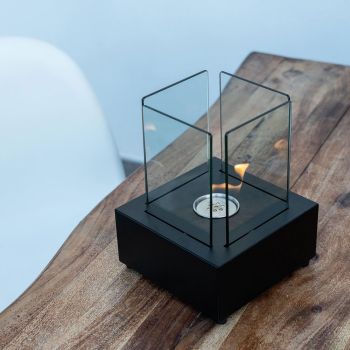 Biochimenea de mesa en vidrio templado con base en metal negro - Coriano