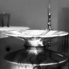 Centro de mesa en mármol y metal Brezza della Versilia Made in Italy - Amabile Viadurini