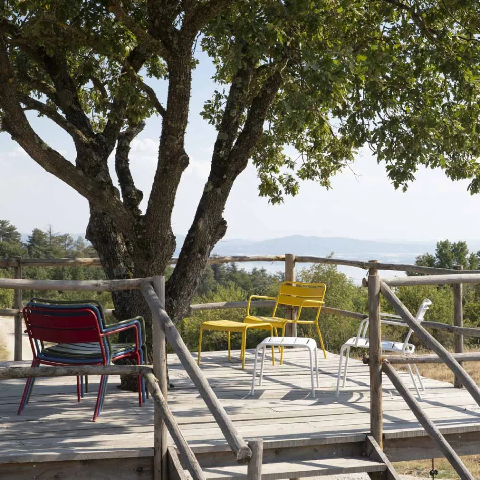 Chaise longue de exterior con reposapiés de metal Made in Italy - Amina Viadurini