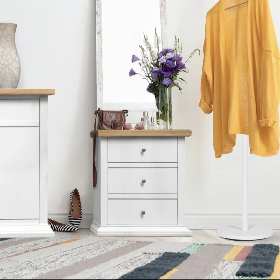 Mesita de noche con estructura de partículas de madera contrachapada Made in Italy - Thor Viadurini