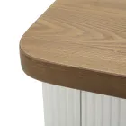 Mesita de noche de madera decorada con líneas en relieve con cajón y estante - Rachel Viadurini