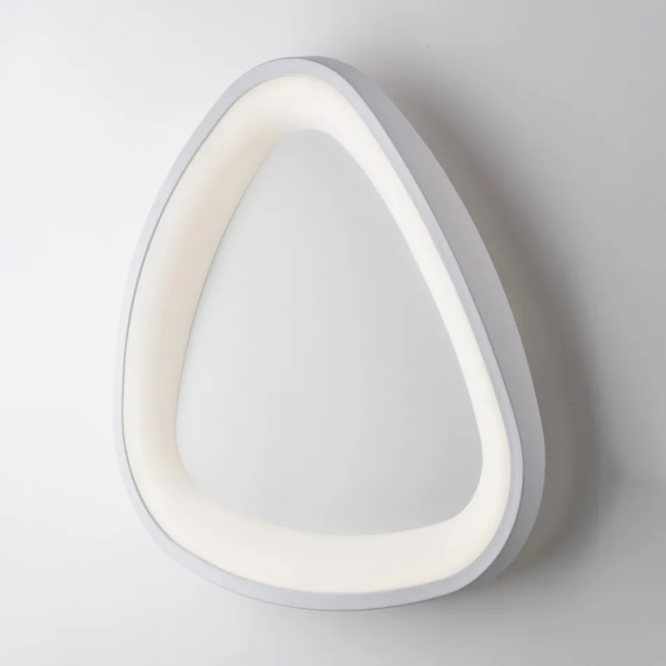 Voyager, una sofisticada lámpara de cristal y metal fabricada en Italia. Viadurini