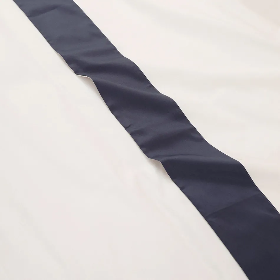 Cama de Matrimonio Completa en 100% Algodón y 10% Algodón Satén - Detalle Viadurini