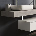 Composición de Baño Color Cemento y Blanco Mate con Lavabo, Espejo y Base - Palom Viadurini