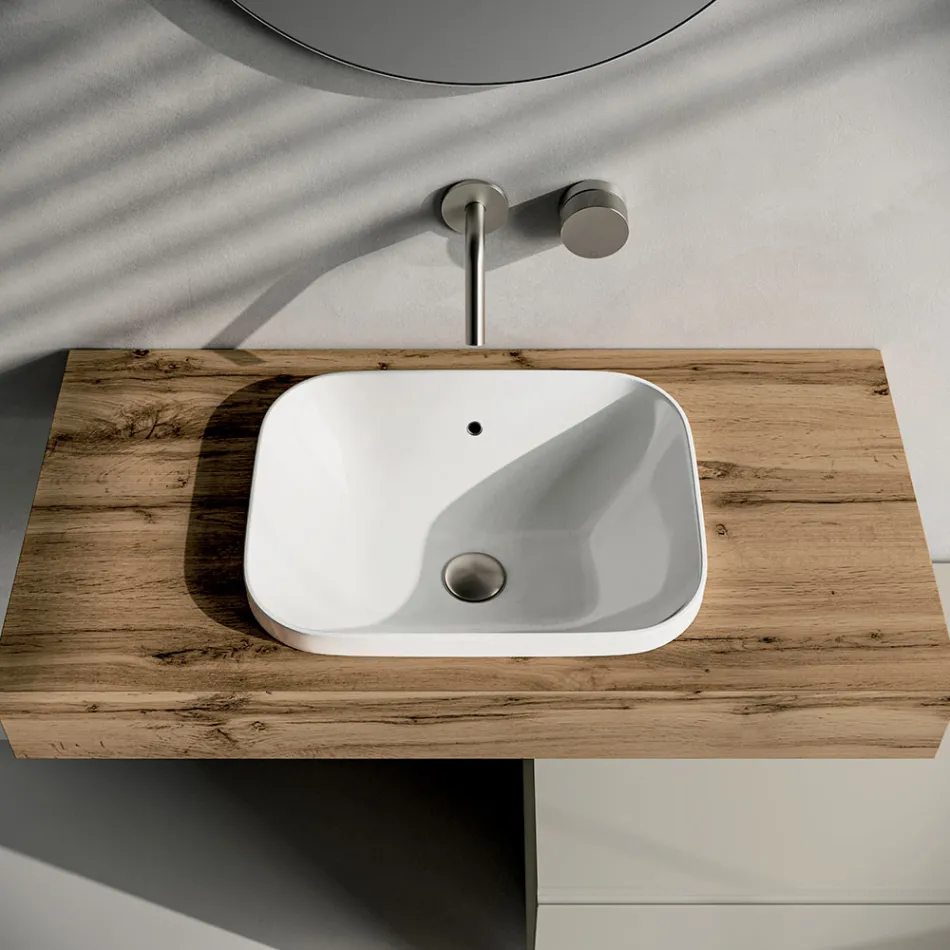 Composición de baño que incluye base con ruedas, lavabo y espejo - Titan Viadurini