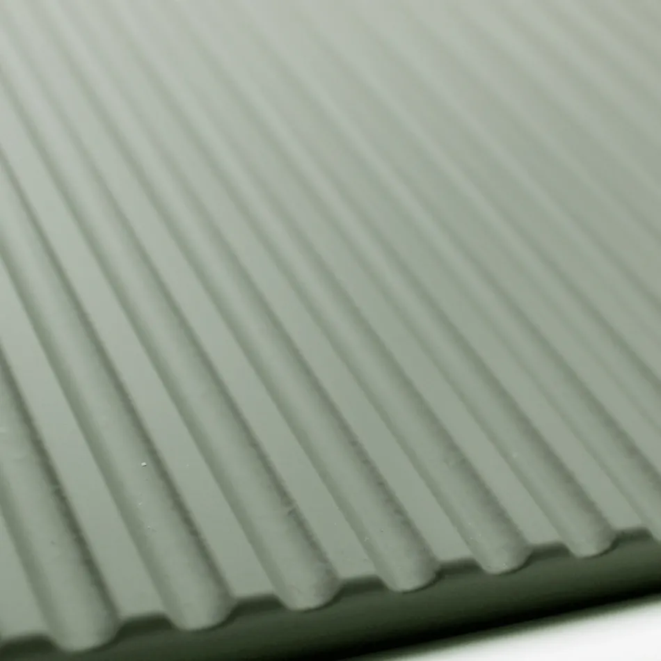 Composición de baño verde salvia con lavabo de resina Made in Italy - Artemide Viadurini