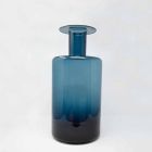 Composición de 3 jarrones decorativos en vidrio ahumado, azul y amatista - Infinity Viadurini