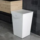 Cesto de ropa en madera y cristal acrílico coloreado - Brugio Viadurini