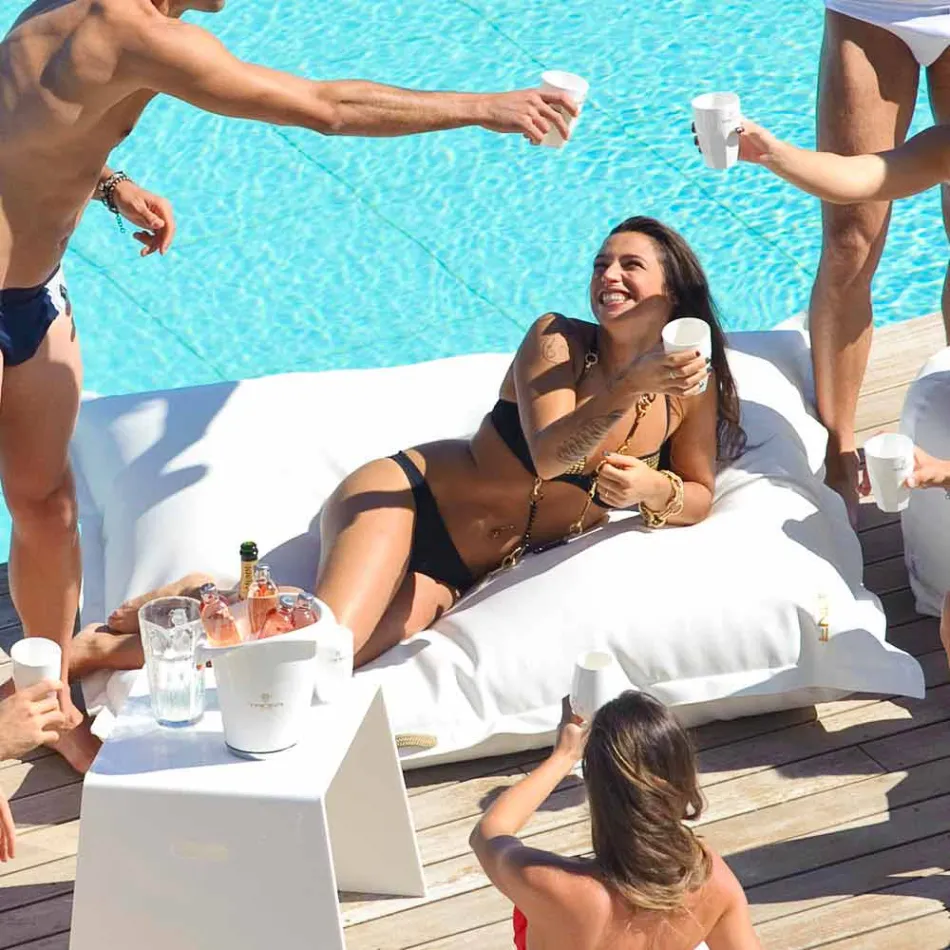 Nube blanca almohada relajante de imitación de cuero al aire libre de la trona náutica Viadurini