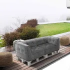 Sofá étnico acolchado de dos plazas en tela patchwork y madera - Fibra Viadurini