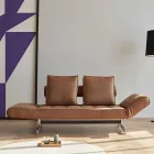 Sofá cama moderno Ghia by Innovation tapizado con patas cromadas Viadurini