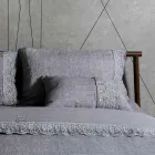 Funda de almohada de cama de lino gris con encaje italiano de lujo Sinergia - Stego Viadurini