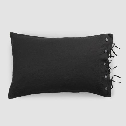 Funda de almohada rectangular de lino blanco o negro con botones y cordones - Agora Viadurini