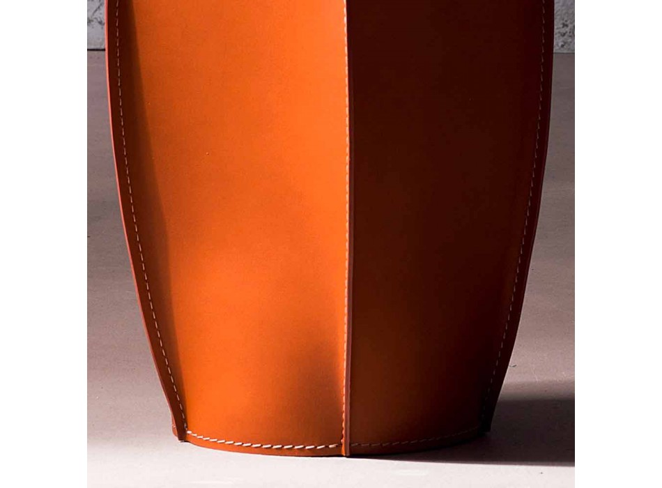Caja de papel de diseño diseñada en cuero Poligiono regenerado, fabricada en Italia.