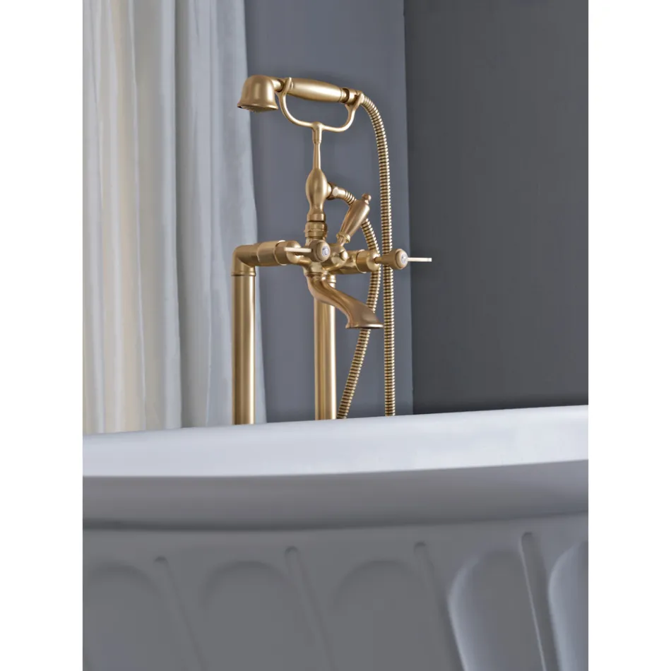 Bañera de pie con teleducha y flexo Made in Italy - Milano Viadurini