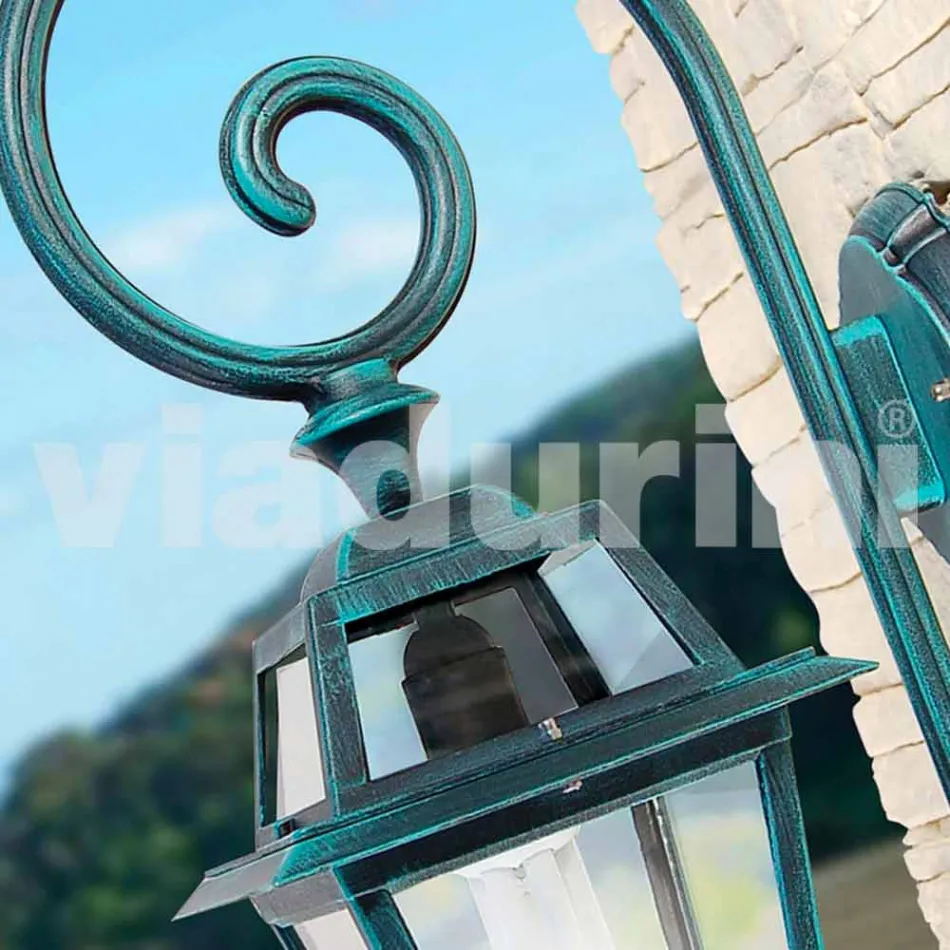 Kristel, una lámpara de pared de aluminio para jardín hecha en Italia. Viadurini