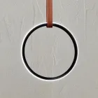 Lámpara de Suspensión con Formas Geométricas y Detalle en Imitación de Piel - Ciprés Viadurini