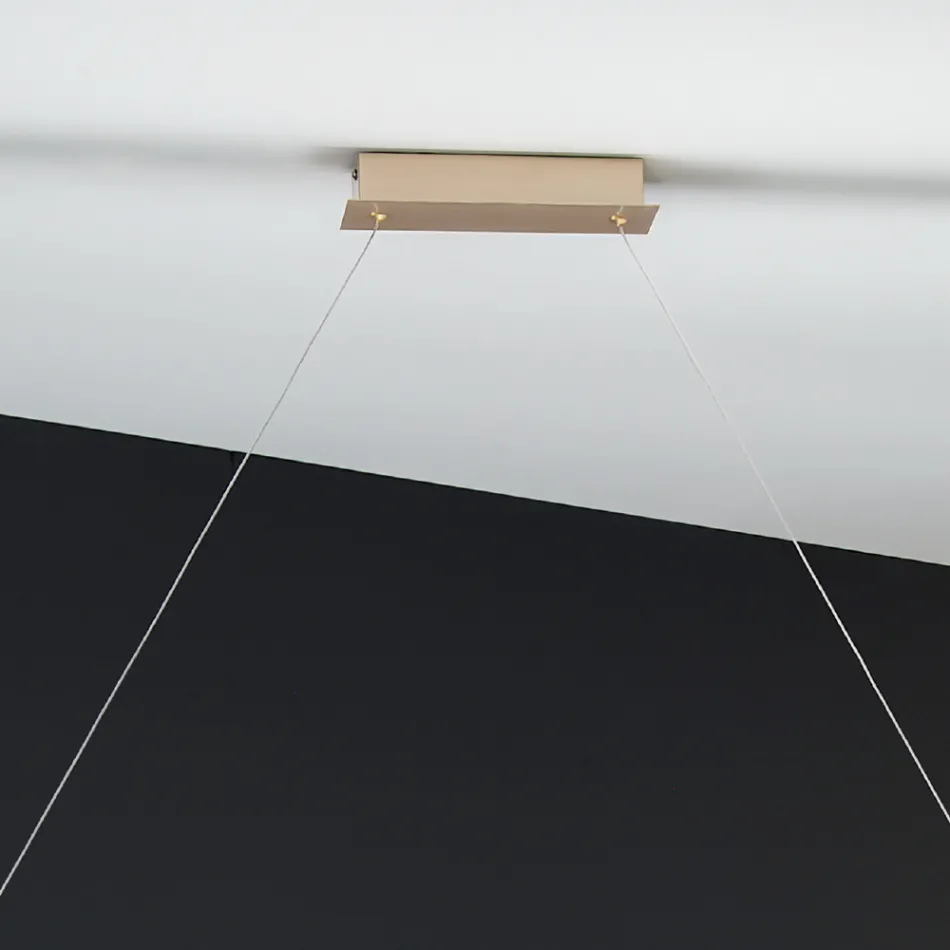 Lámpara de suspensión en metal acabado dorado con LED regulable - Raiss Viadurini