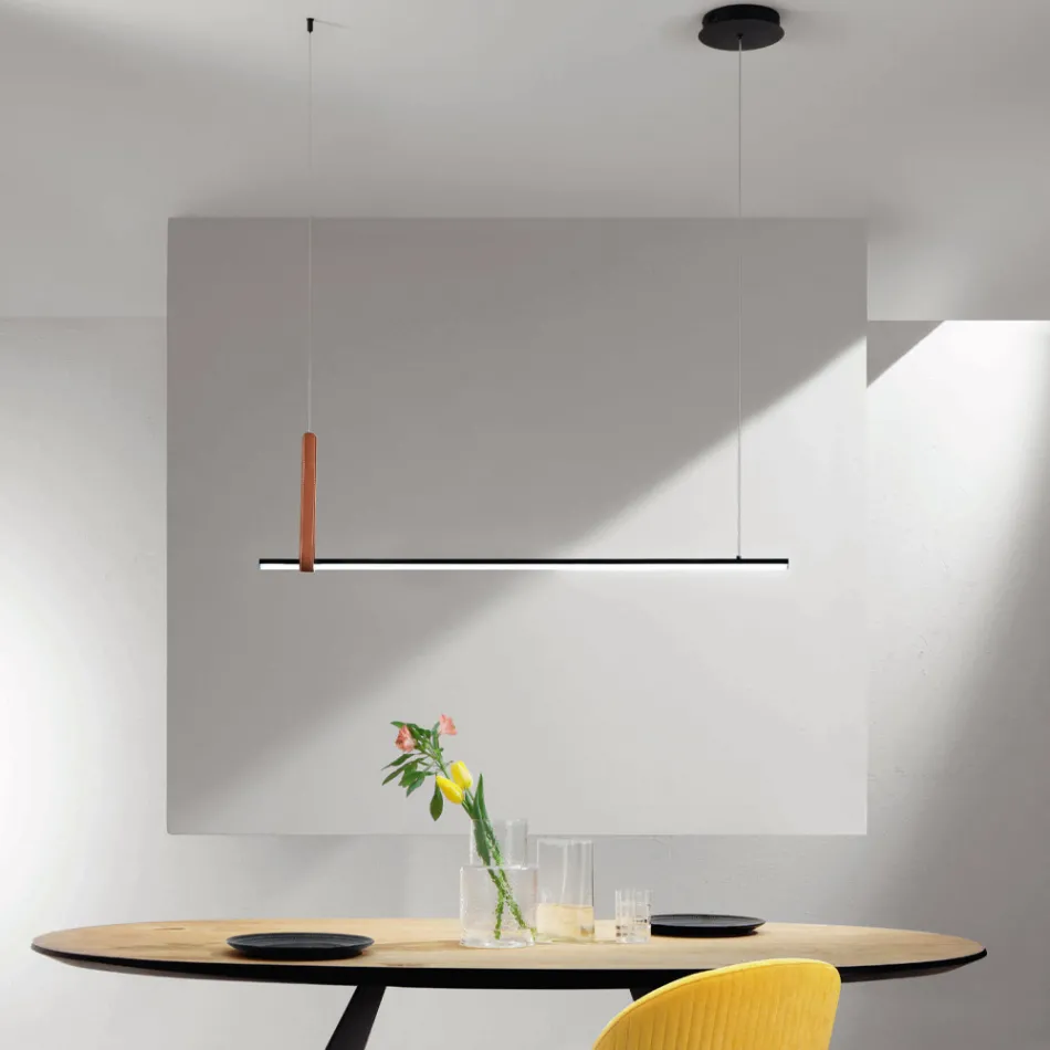 Lámpara de Suspensión Horizontal en Metal y Detalle en Símil Piel - Ciprés Viadurini