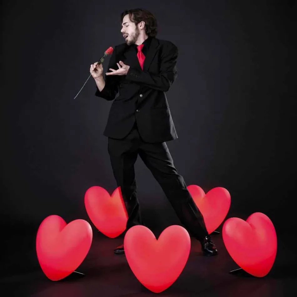 Lámpara de mesa Slide de Love Love hecha en Italia. Viadurini