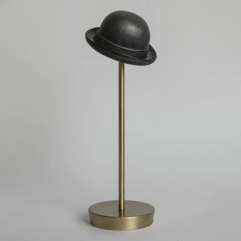 Lámpara de mesa recargable e inclinable de Magnet - Bombetta Viadurini