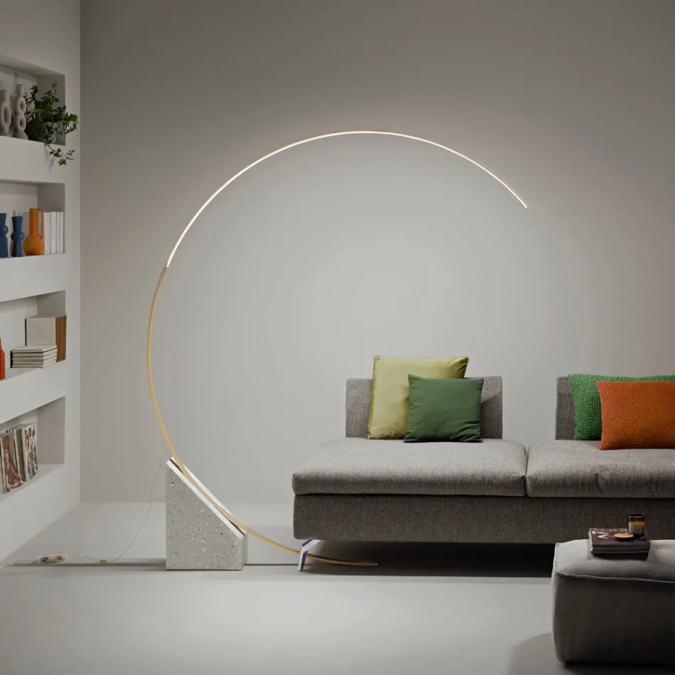 Lámpara de Pie en Metal Pintado con Luz LED Regulable - Eucalipto Viadurini