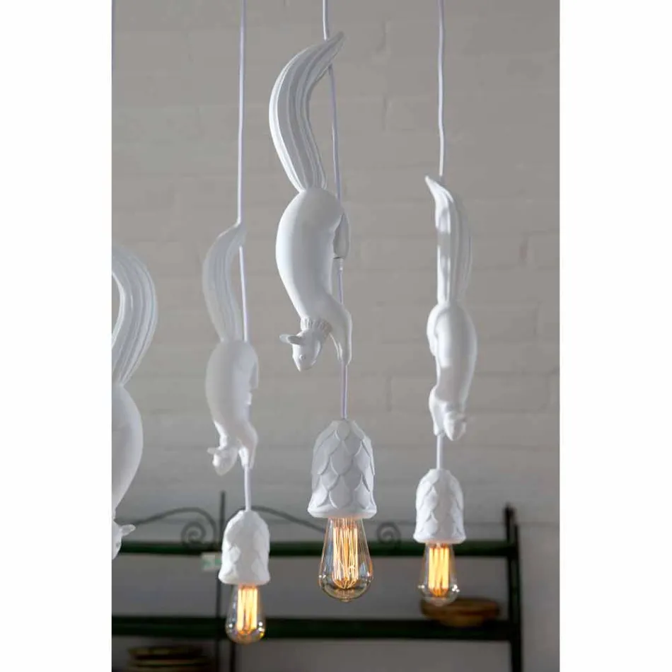 Lámpara colgante de cerámica blanca mate con ardilla y bellota - Ardilla Viadurini