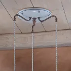 Lámpara colgante redonda en hierro, vidrio, cerámica pintada a mano - Ferrara Viadurini