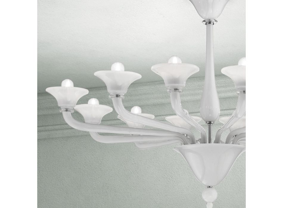 Araña de 12 luces en cristal veneciano blanco y metal cromado - Ismail Viadurini
