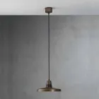 estilo de diseño industrial de hierro antiguo candelabro Mónica Viadurini