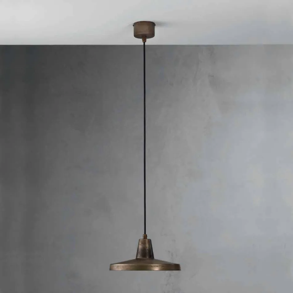 estilo de diseño industrial de hierro antiguo candelabro Mónica Viadurini