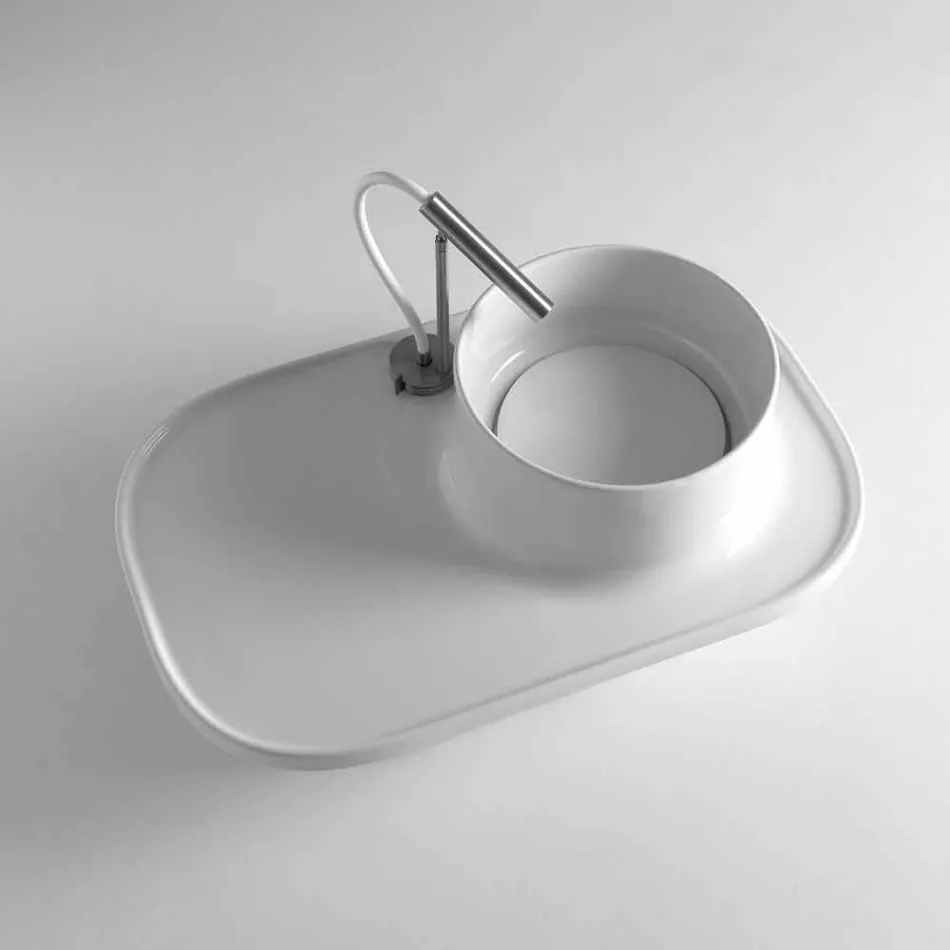 Lavabo de cerámica con un diseño moderno Marta Viadurini
