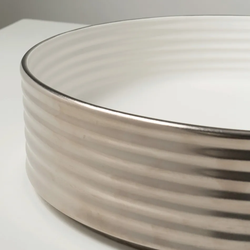 Lavabo sobre encimera de gres porcelánico ondulado fabricado en Italia - Vibrazione Viadurini