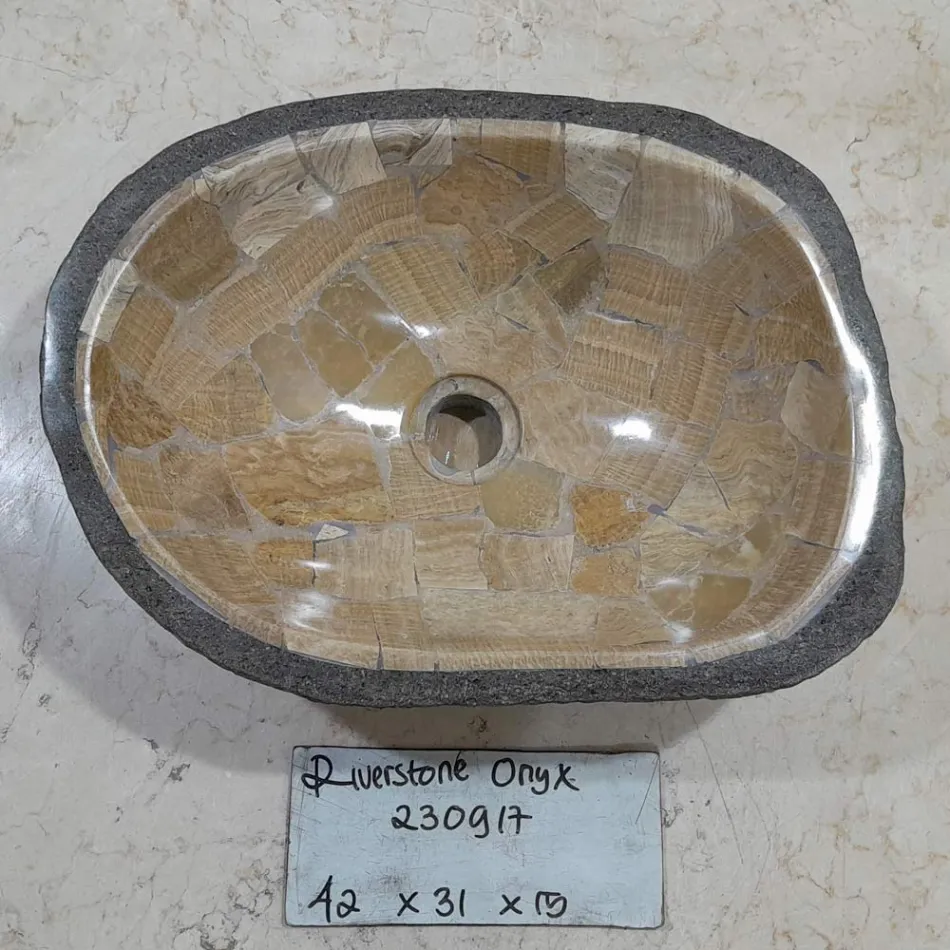 Lavabo sobre encimera hecho a mano en piedra de río, Palata Viadurini