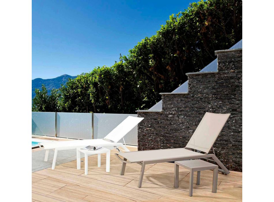 Tumbona reclinable para exteriores con ruedas de aluminio y textil - Joya Viadurini