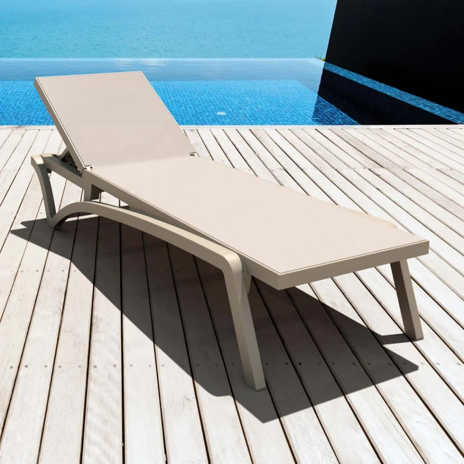 Tumbona de Jardín Apilable de Polipropileno y Textileno Coloreado - Artelia Viadurini