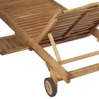Tumbona de Jardín de Teca con Mesa Desmontable y Ruedas - Oasi Viadurini