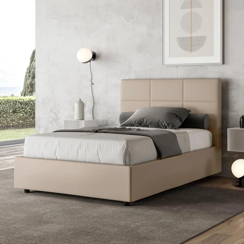 Cama de 140x200 cm con cabecero rectangular en piel sintética fabricada en Italia - Brina Viadurini