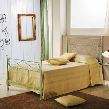cama individual y una media de cobre Gabriella verde de hierro batido