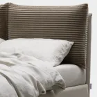 Cama de matrimonio 160x190 con 2 almohadas suaves en el cabecero - Tramonti Viadurini