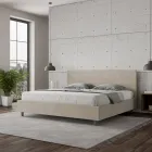 Cama doble de 200x200 cm con cabecero de microfibra. Fabricada en Italia - Pallone Viadurini